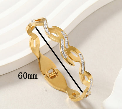 弹簧款螺纹手镯