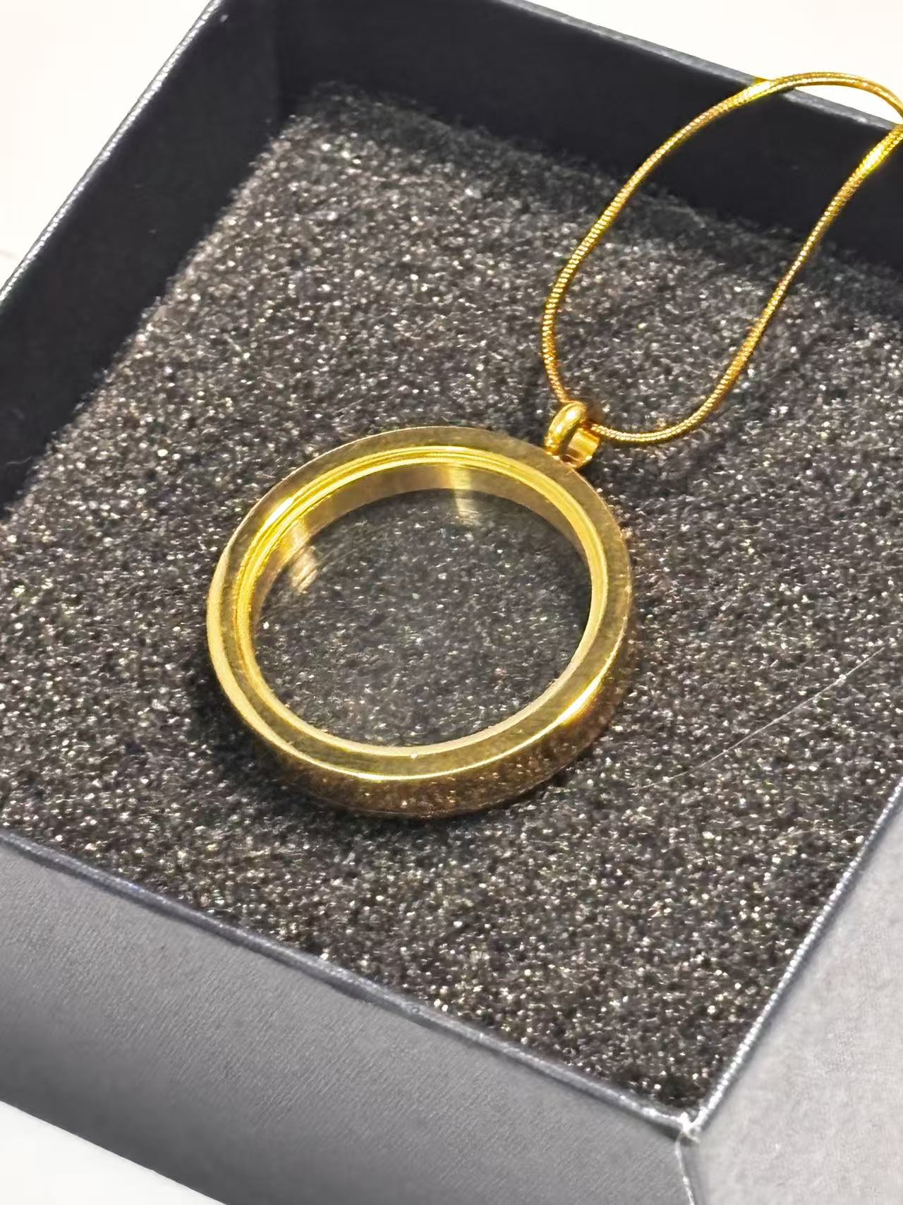 功能开合透明圆形吊坠