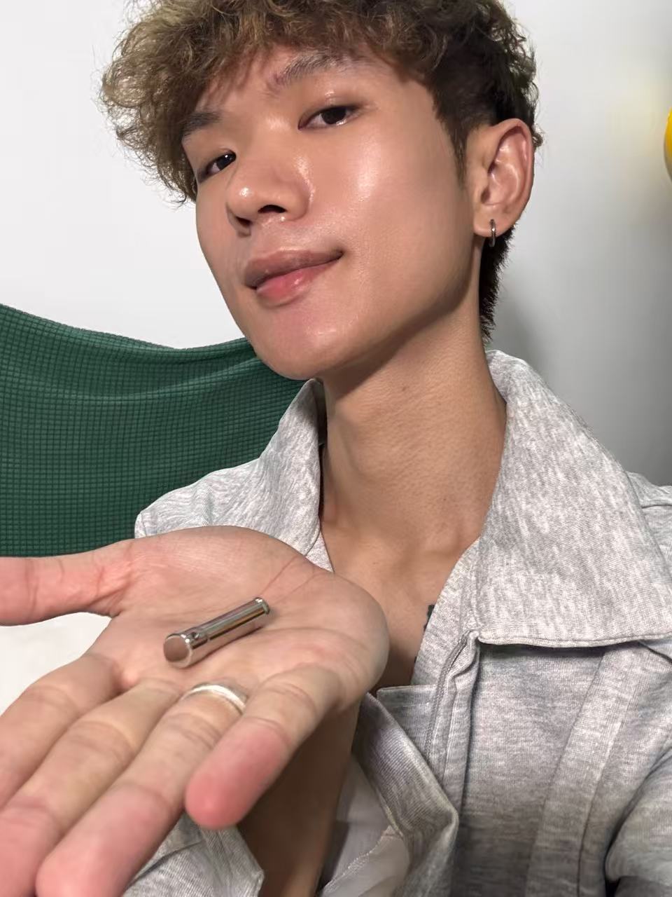 三色圆柱功能吊坠