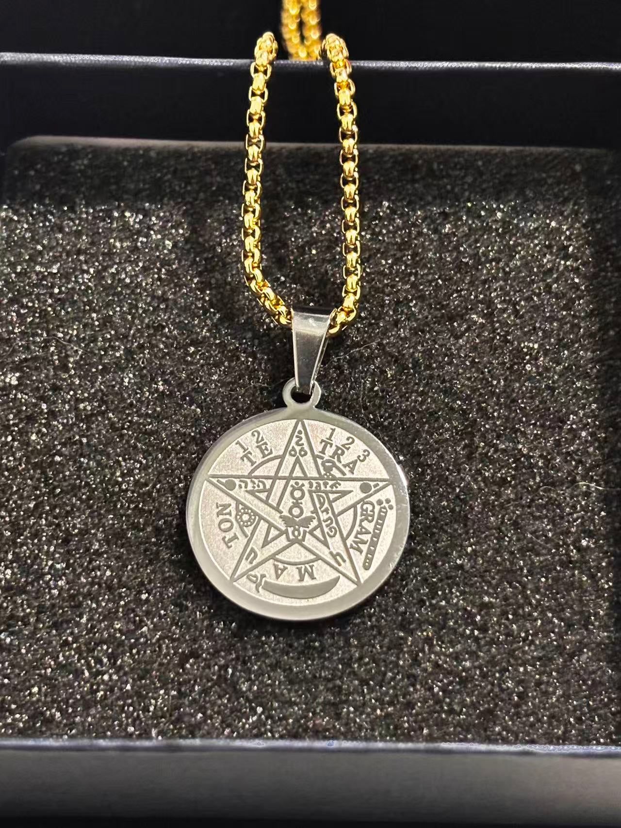 古罗马腐蚀钢色吊坠