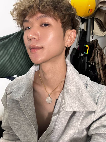 古罗马腐蚀钢色吊坠