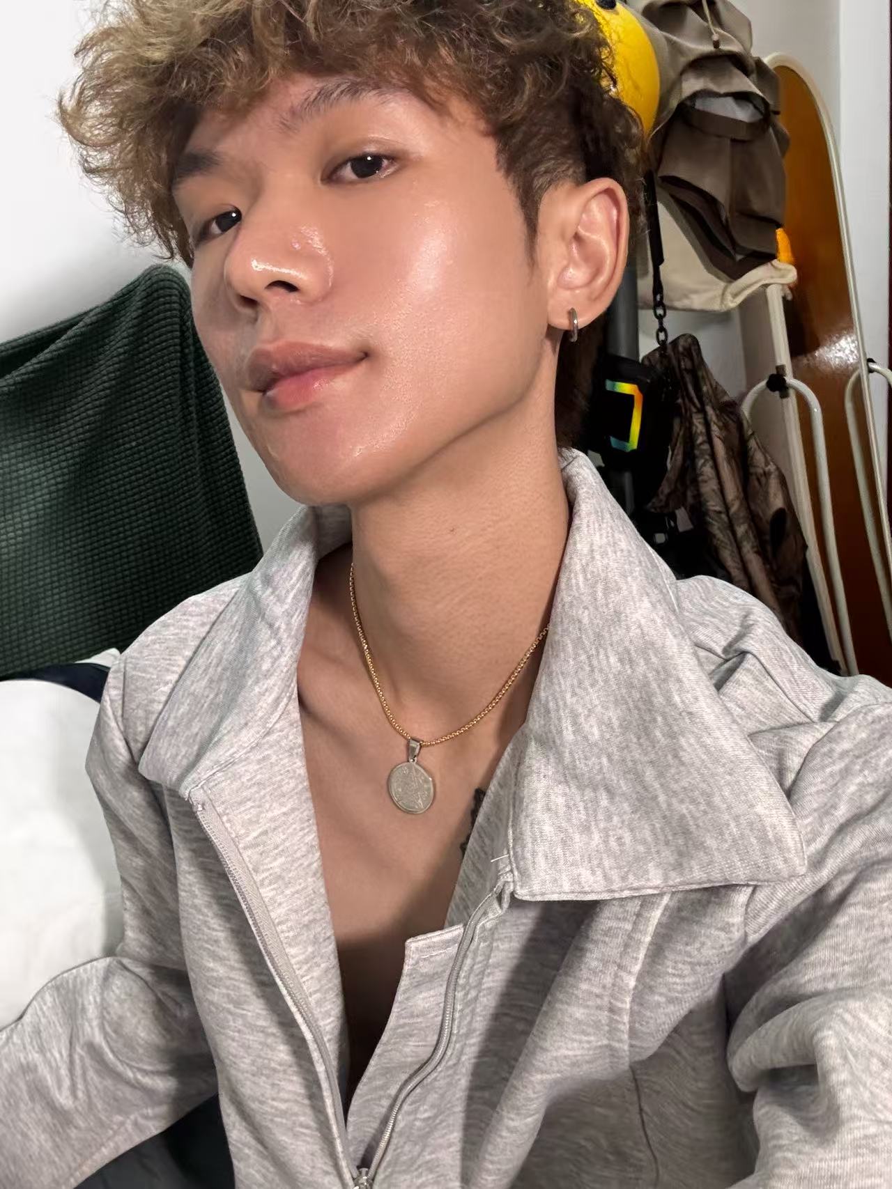 古罗马腐蚀钢色吊坠