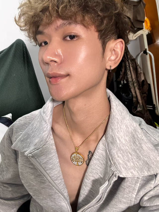 世界树金色圆形吊坠