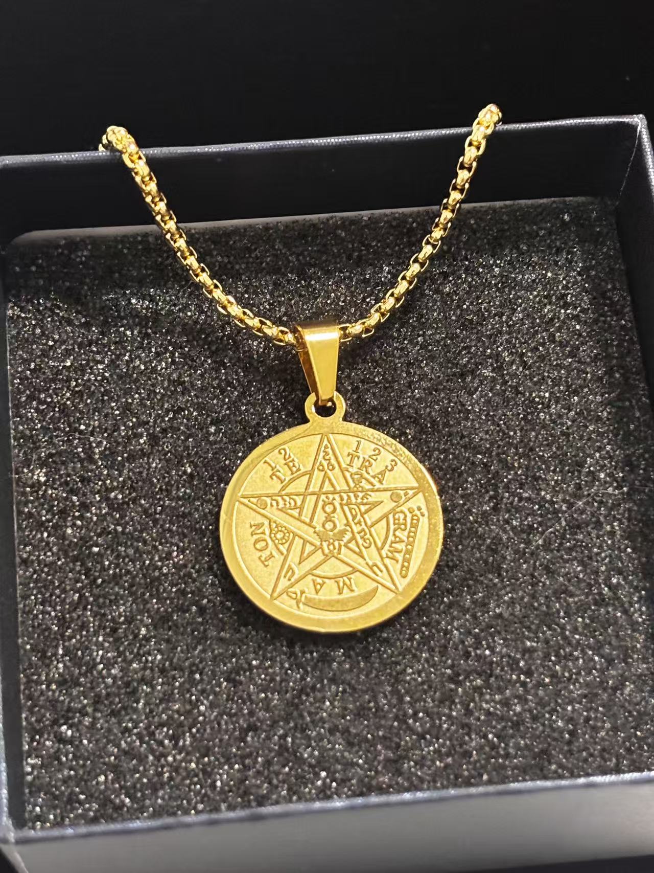 古罗马腐蚀钢色吊坠