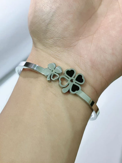 双四叶草手镯