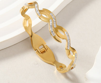 弹簧款螺纹手镯